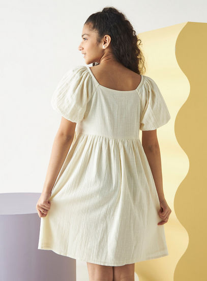 Crochet Detail Dress with Balloon Sleeves – Cream