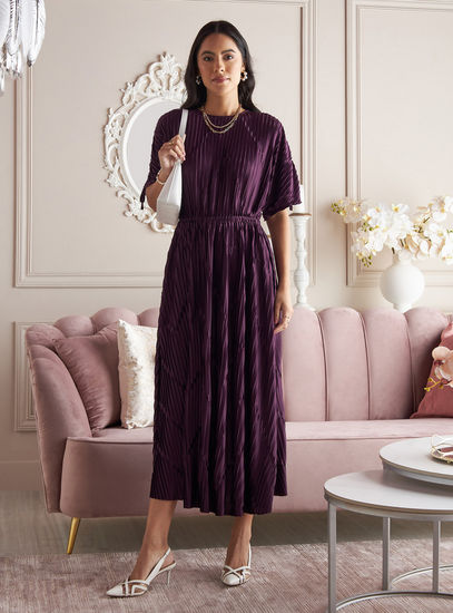 Textured Plissé Midi Dress – Purple