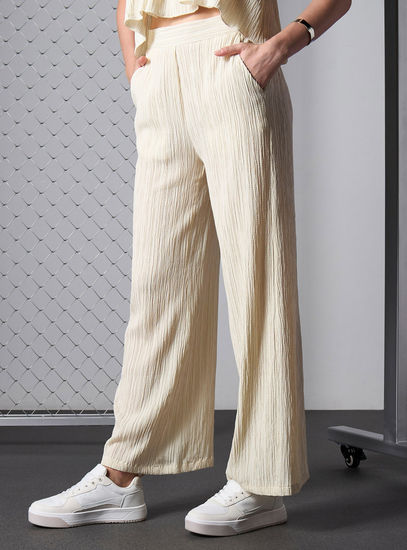 Textured Wide-Leg Pants – Cream